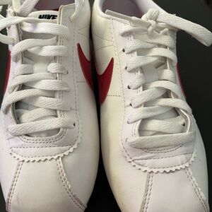 Woman’s Nike Cortez Forest Gump